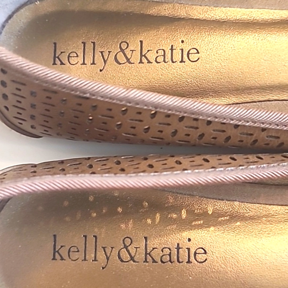 Kelly & Katie Ballet Jelly Flat Perforated Slip Resistant Flexible Slide On Flex - Picture 3 of 17